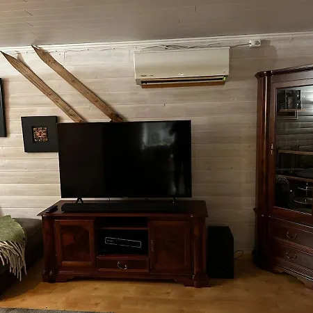 With Sauna Near Rough Mountains, Myrvn 4 Appartamento Vollan